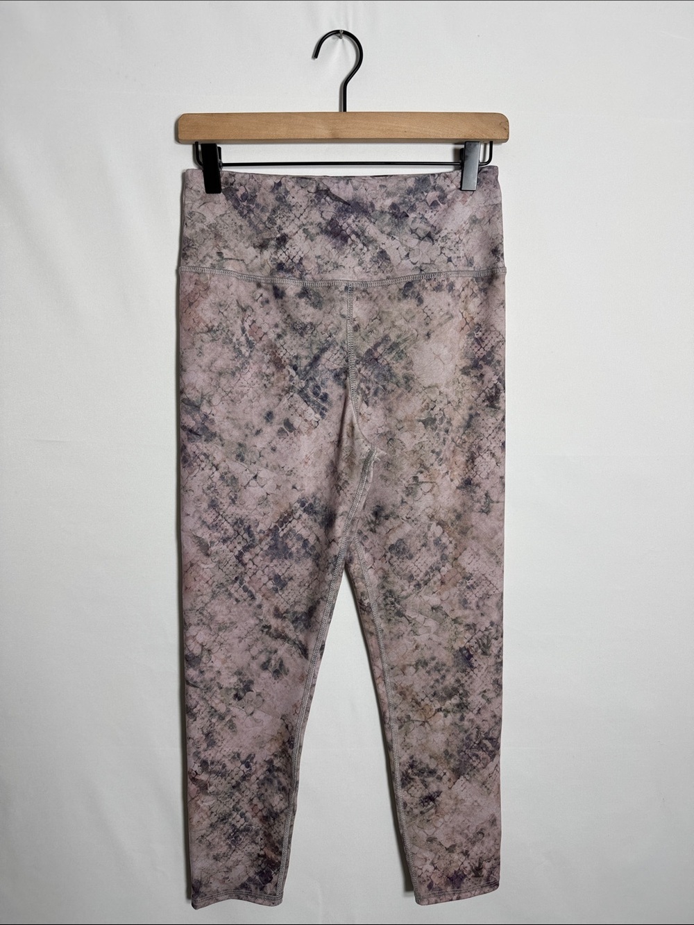 WAP94 {Evolution And Creation} Purple Snakeskin Yoga Leggings Pants Bottoms